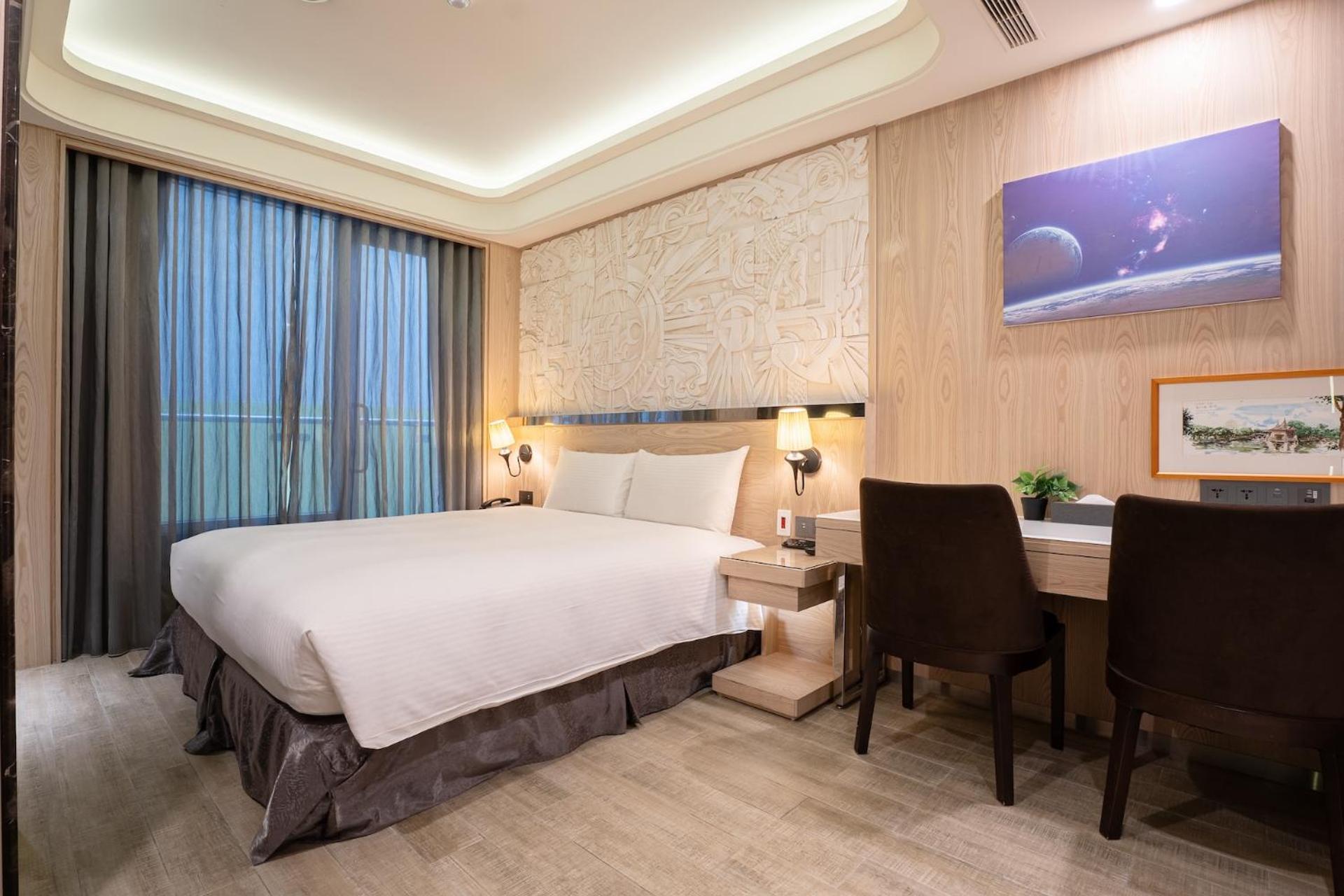 Guide Hotel Taichung Ziyou Экстерьер фото